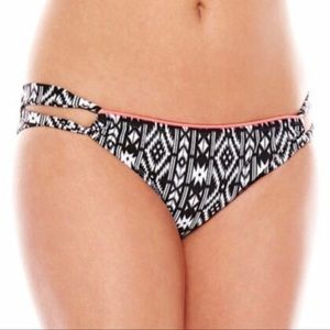 NEW NWT NINETY SIX DEGREES Black White Aztec Tribal Cutout Bikini Swim Bottom MD